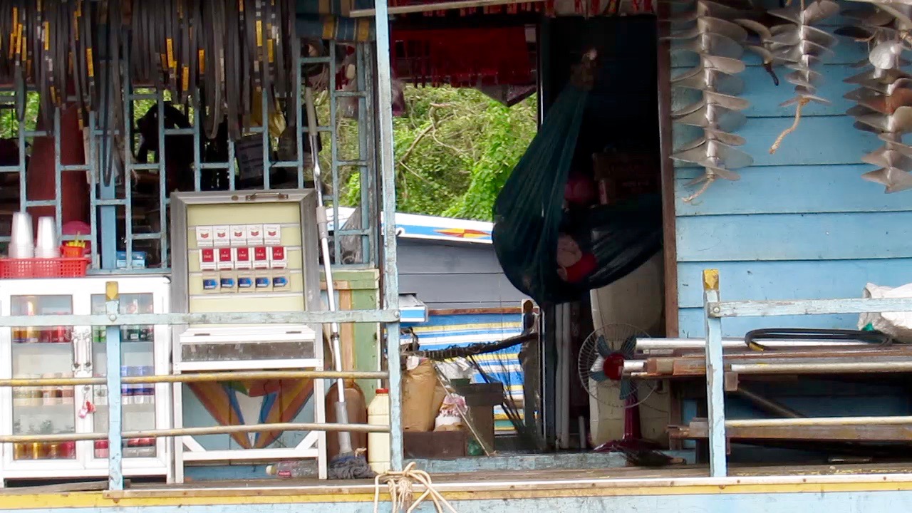 Tonlé Sap Lake