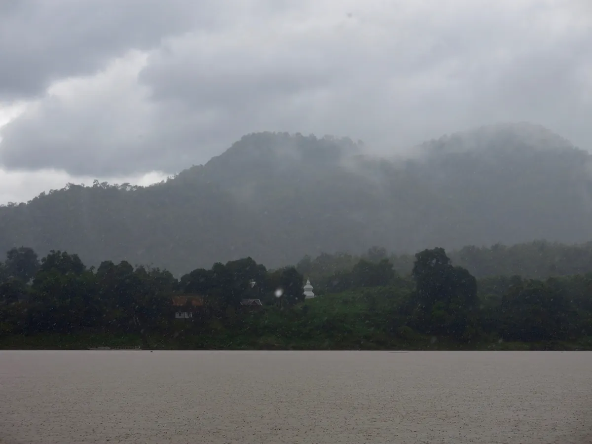 Mekong drifting...